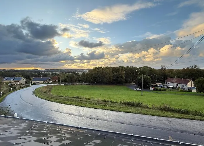 Maison De Vacances-proche Sites Touristiques Commes